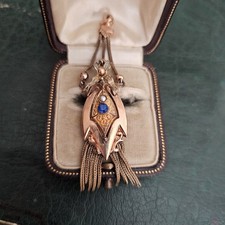 Grand pendentif pompon d'occasion  Le Luc