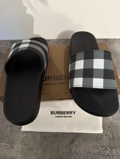 Claquettes burberry d'occasion  Bron