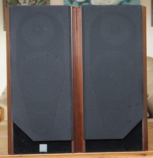 Dali 310 speakers for sale  BEDFORD