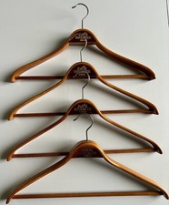 Cintres hermès bois d'occasion  Lyon VI