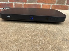 Sky Box Modelo ES130 - 1TB Sin Control Remoto (Algunos Arañazos en la Parte Superior) segunda mano  Embacar hacia Mexico
