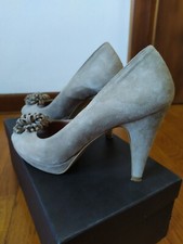 Décolleté charme pelle usato Décolleté charme pelle usato  Trieste