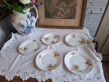 Assiettes dessert ceramique d'occasion  Villeneuve-la-Guyard
