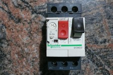 Disjoncteur moteur triphase d'occasion  Barr
