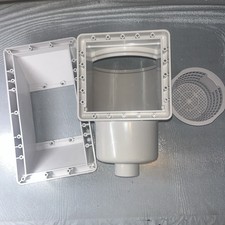 Kit de skimmer para piscina SWIMLINE HYDROTOOLS padrão boca larga acima do solo | ABS, usado comprar usado  Enviando para Brazil