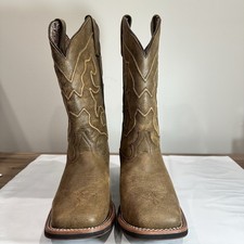 Women laredo cowboy for sale  Greenbrier