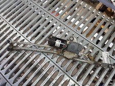 Motorino tergicristalli ant. usato  Italia