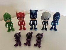 Masks figure bundle for sale Masks figure bundle for sale  WHITCHURCH