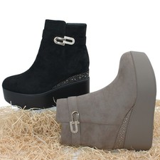 Stivaletti donna tronchetti usato Stivaletti donna tronchetti usato  Capua