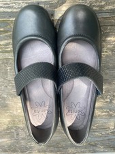 Sanita womens 7.5 for sale  Arlington
