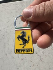 Porte cle ferrari d'occasion  Fougères