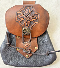 Brown tooled leather d'occasion  Expédié en Belgium