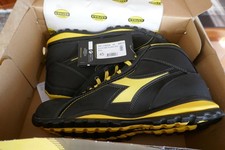 Scarpe antinfortunistica diado usato  Orsago