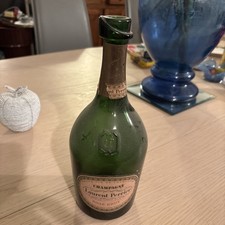 Ancienne bouteille champagne d'occasion Ancienne bouteille champagne d'occasion  Peymeinade