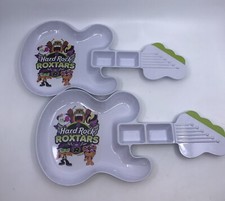 2 bandejas de jantar/lanche infantis em forma de guitarra Hard Rock Cafe Roxtars 2014, usado comprar usado  Enviando para Brazil