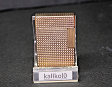 Isqueiro a gás versão "ST. Dupont" Pocket Sort - Ouro Plt.- Corte diamante - França anos 70 comprar usado Isqueiro a gás versão "ST. Dupont" Pocket Sort - Ouro Plt.- Corte diamante - França anos 70 comprar usado  Enviando para Brazil