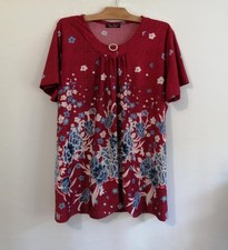 Blouse rouge bordeaux d'occasion  Bourg-de-Thizy