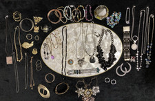 Vintage costume jewelry for sale  Springfield