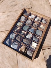 Raccolta collezione minerali usato  Possagno