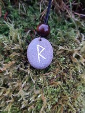Carved raido travel for sale  PENRYN