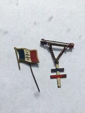 Lot insignes croix d'occasion  Sèvres