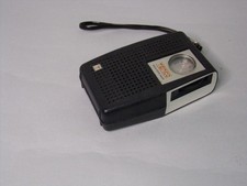 Radio portatile vintage usato  Legnano