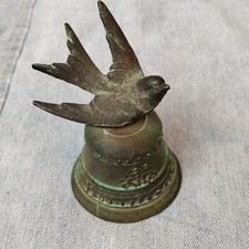 Sino de bronze San Juan Capistrano com sino de missão andorinha 3 1/2" de altura comprar usado  Enviando para Brazil