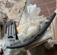 Modanatura paraurti anteriore usato  Cerro Maggiore