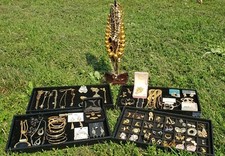 Zestaw złotych odcieni: Kuratorowana kolekcja złotych klejnotów: 14kt, Avon, .925, Napier, +! na sprzedaż  Wysyłka do Poland
