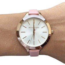 Orologio elegante donna usato  San Marco Evangelista