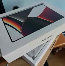 Pristine apple macbook for sale  CHELMSFORD