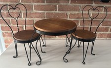 Mesa bistrô vintage de ferro forjado e madeira com duas cadeiras para ursos ou bonecas  comprar usado  Enviando para Brazil