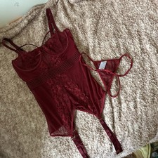 Burgundy red lingere d'occasion  Expédié en Belgium