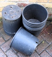 11. used litre for sale  GILLINGHAM