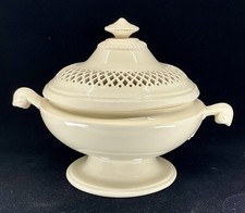 Royal creamware classics for sale Royal creamware classics for sale  STANLEY