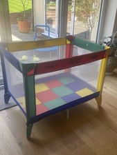 Graco play pen for sale  WELWYN