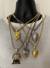 Chain pendant set for sale  BRENTFORD