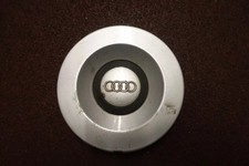 Audi centre cap for sale  STOKE-ON-TRENT