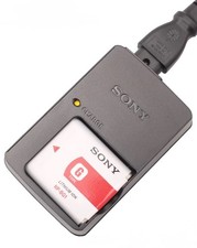 Bateria Sony OEM NP-BG1 + carregador BC-CSG para Sony Cyber-shot DSC-H90, H70, HX5, HX7 comprar usado Bateria Sony OEM NP-BG1 + carregador BC-CSG para Sony Cyber-shot DSC-H90, H70, HX5, HX7 comprar usado  Enviando para Brazil