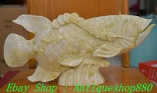 Escultura rara chinesa de 15,7 pol. peixe rico em jade natural estátua Arowana dourada comprar usado  Enviando para Brazil