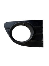 Griglia fendinebbia destro usato Griglia fendinebbia destro usato  Casalnuovo di Napoli