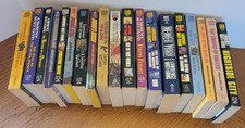 Lot paperback books for sale  Huntsville