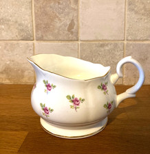 Vintage duchess rosebud for sale Vintage duchess rosebud for sale  SWANSEA