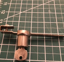 Fechadura deslizante de vidro uma chave vintage usada serralheiro fechadura deslizante vitrine comprar usado Fechadura deslizante de vidro uma chave vintage usada serralheiro fechadura deslizante vitrine comprar usado  Enviando para Brazil