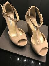 Scarpe donna camoscio usato  Italia
