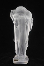 Sèvres crystal woman d'occasion  Expédié en Belgium