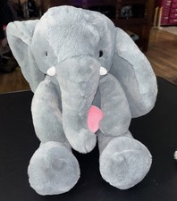 Pelúcia de animal de pelúcia HUGme Walgreens 16” elefante com coração comprar usado  Enviando para Brazil