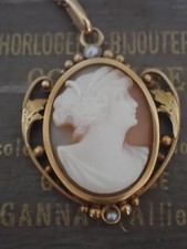 Beau pendentif camée d'occasion  Chantelle