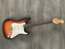 Fender squier stratocaster for sale Fender squier stratocaster for sale  UK