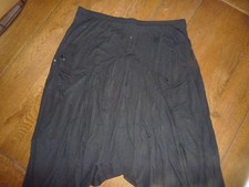 Jupe noire assymetrique d'occasion  Labrit